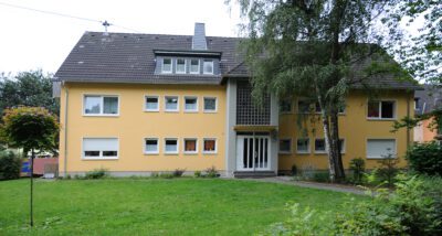 Wohnen am Waldrand! Großzügige lichtdurchflutete 4-Zimmer Wohnung in ruhiger Lage., 56579 Rengsdorf, Wohnung